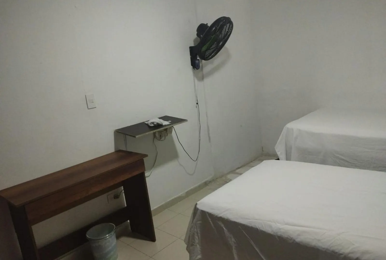 Pension Universitaria - Los Corales Ctg Cartagena Guest house
